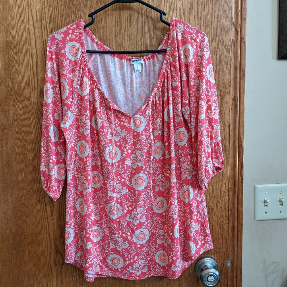 Old Navy top - women size M - Picture 2 of 6